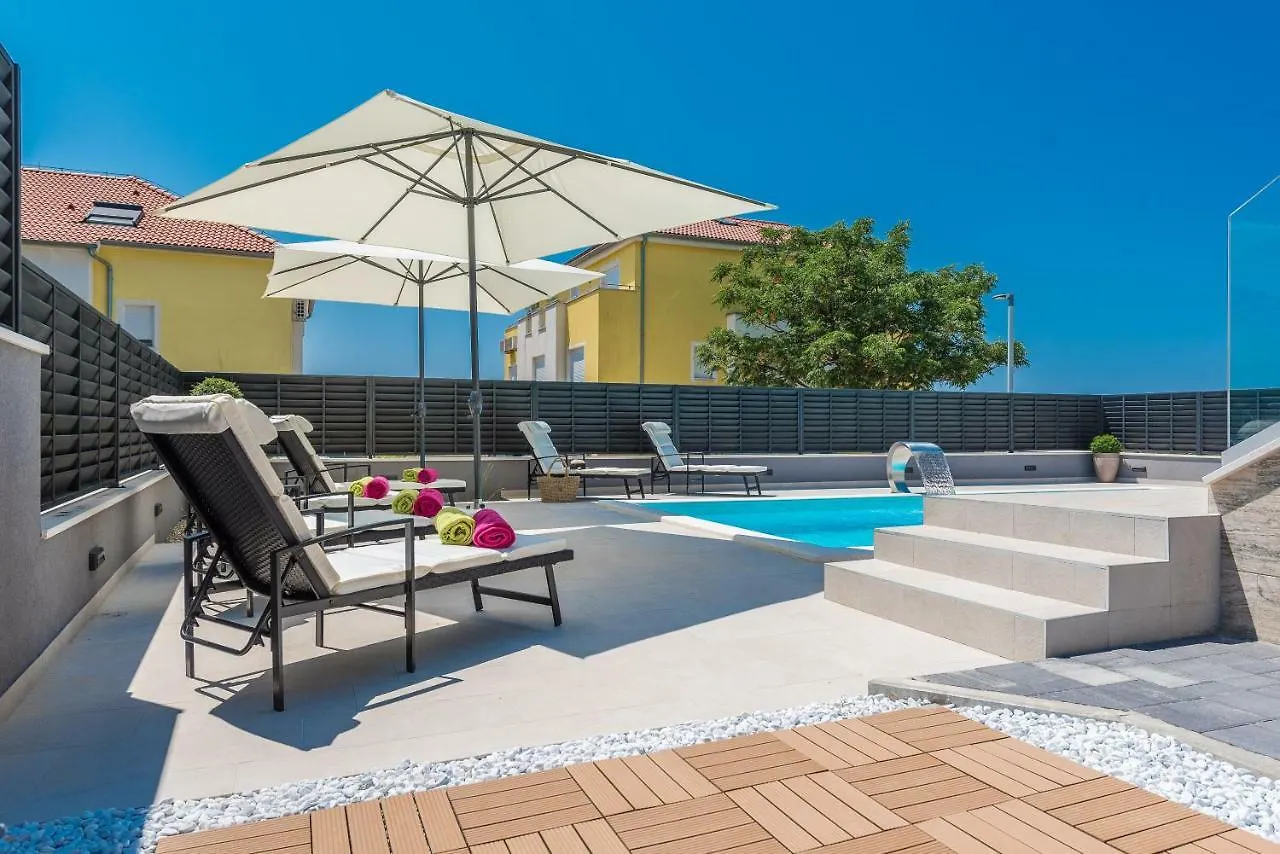 Villa Franica Zadar Apartment